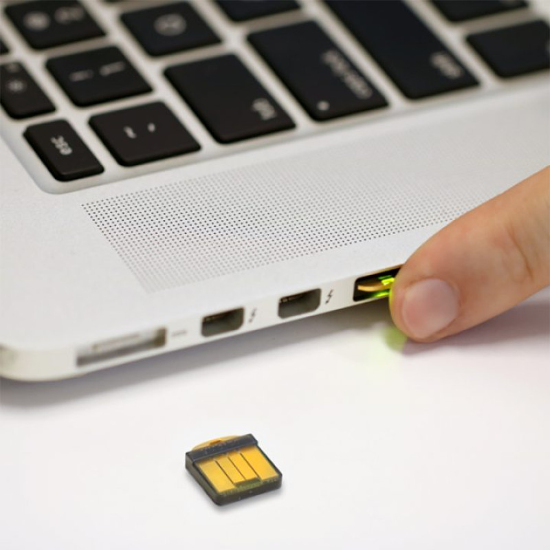 yubikey-5-nano-laptop-tap-720x720-800x800.jpg