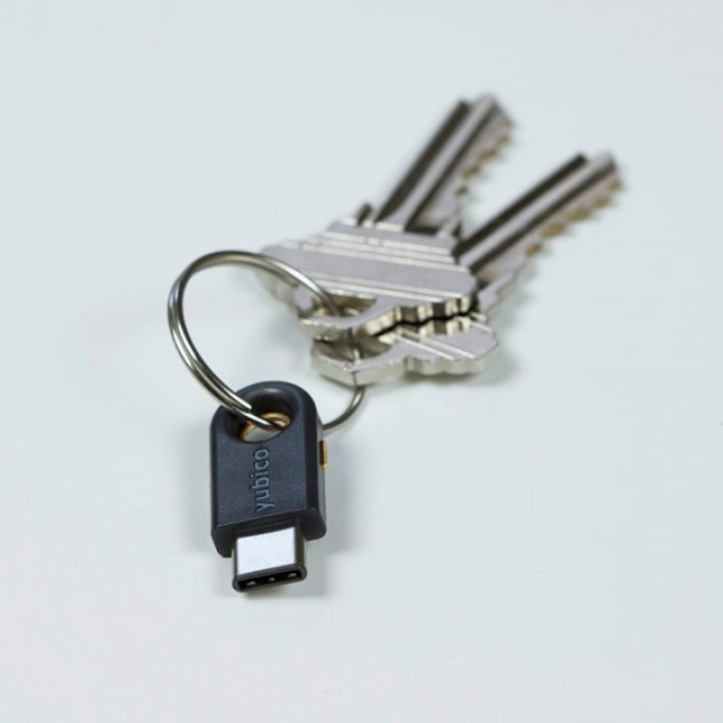 yubikey-5c-keychain-1-720x720-800x800.jpg